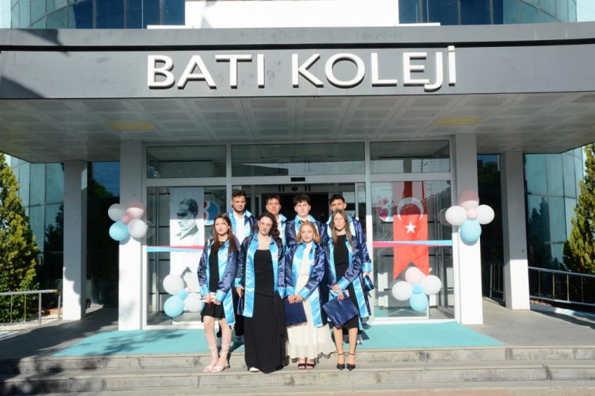 SINIF MEZUNİYET FOTOĞRAFLARI