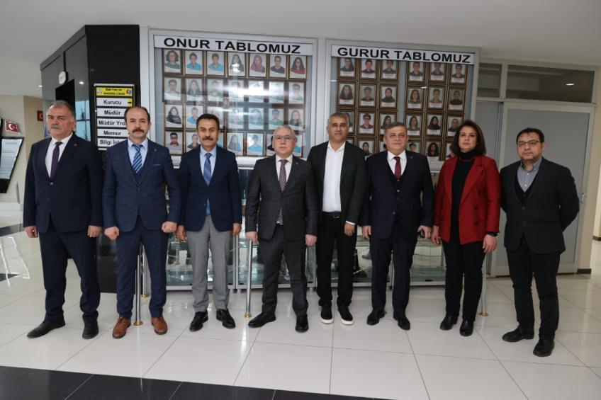 Sivas Valimiz Sayın YILMAZ ŞİMŞEK'in Okulumuza Ziyaretleri