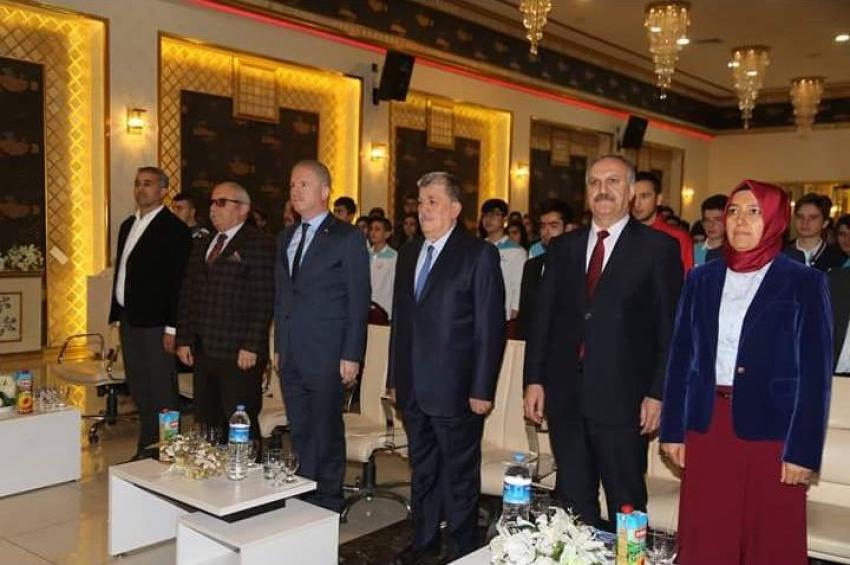 Prof. Dr. Recep Toparlı Hocamızın Sunumu